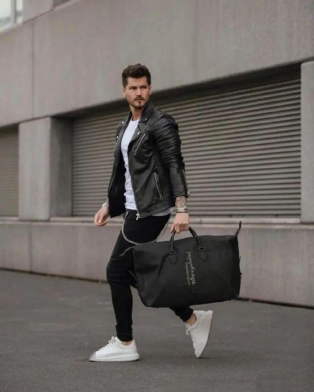 意大利时尚博主告诉你,男人只要有好身材,就能成为行走的衣架子
