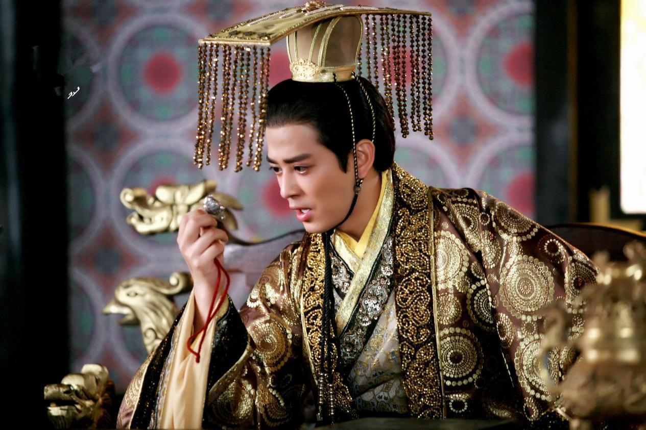 本有机会当皇帝的男人14岁却被斩草除根死时4个孩子未出生