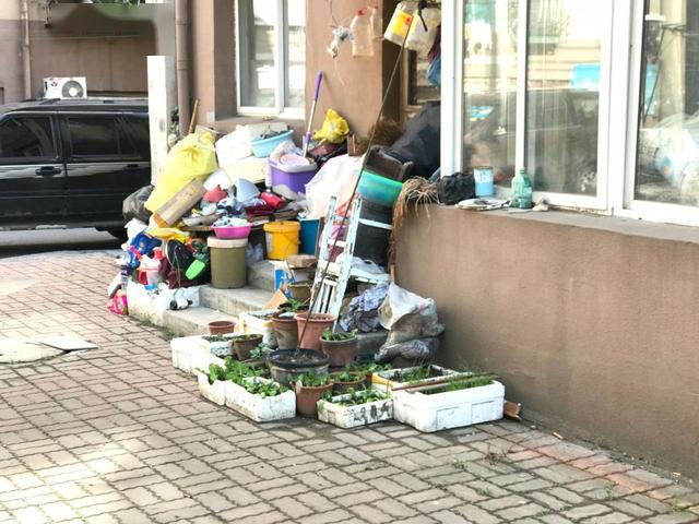 事发大连快看看你家门外也有吗