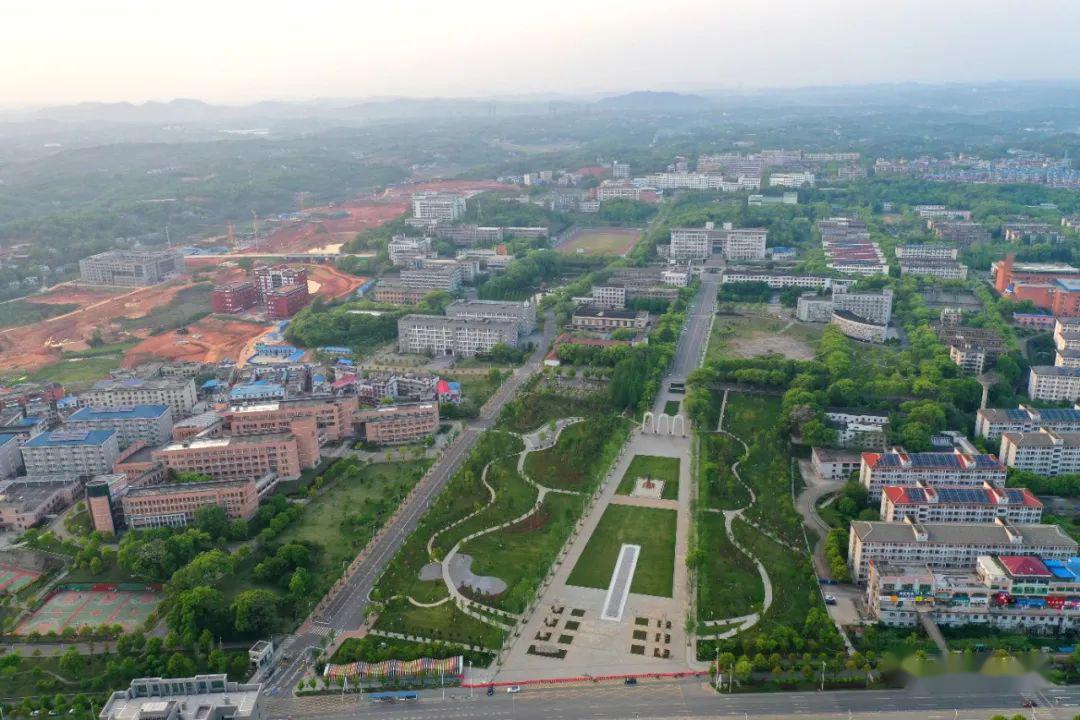 湘潭大学全景图图片