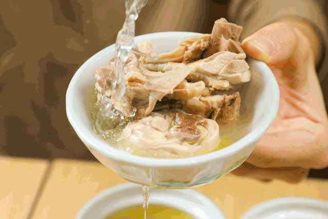 好吃不亏,买它就对了!959595你和家乡只差一顿鸡汤的距离