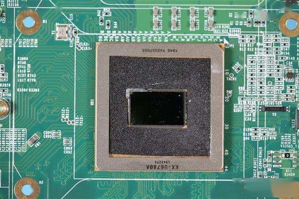 国产x86崛起兆芯kxu6780a八核处理器图赏