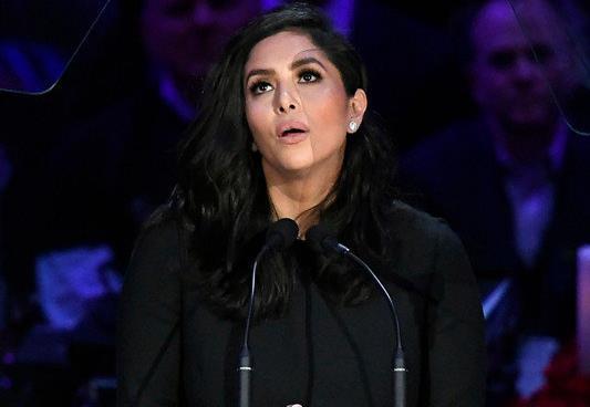 瓦妮莎遭网络暴力做重大决定关闭ins评论与3女儿安静生活