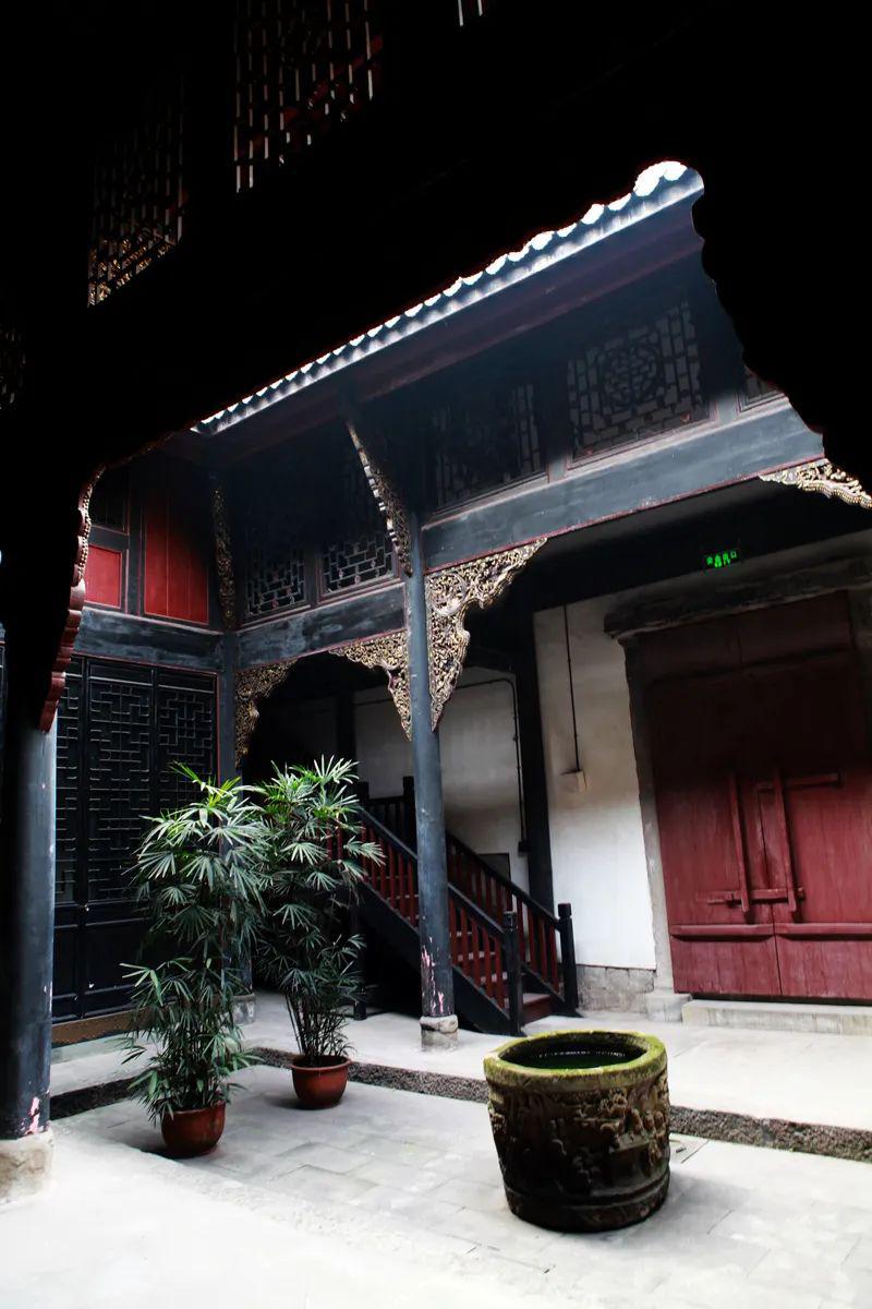 山城豪门之谢家大院200年历史的晚清豪宅