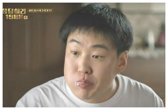 安宰弘减重后令人想不起请回答1988中胖乎乎的金正峰了