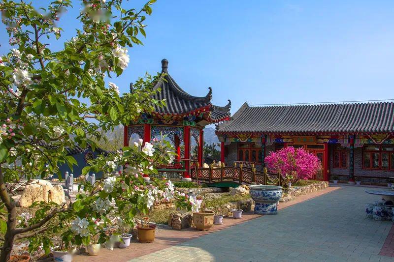 打造国际化历史文化名城龙门山庄