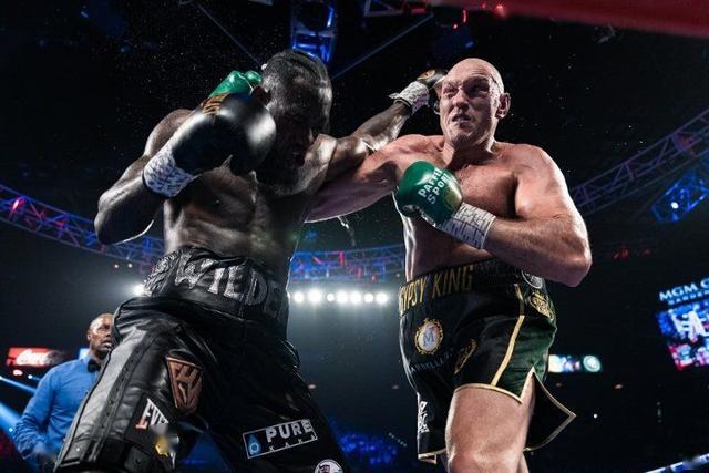 目前关于泰森-富里vs约书亚的讨论充斥着媒体,现在看好泰森-富里获胜