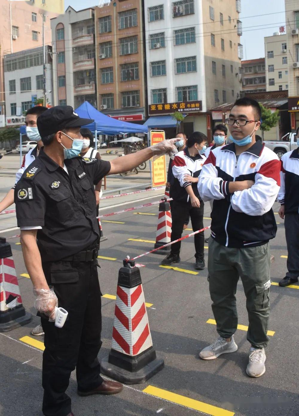 未雨绸缪筑防线万事俱备待开学化州市第二中学2020年春季学期疫情防控