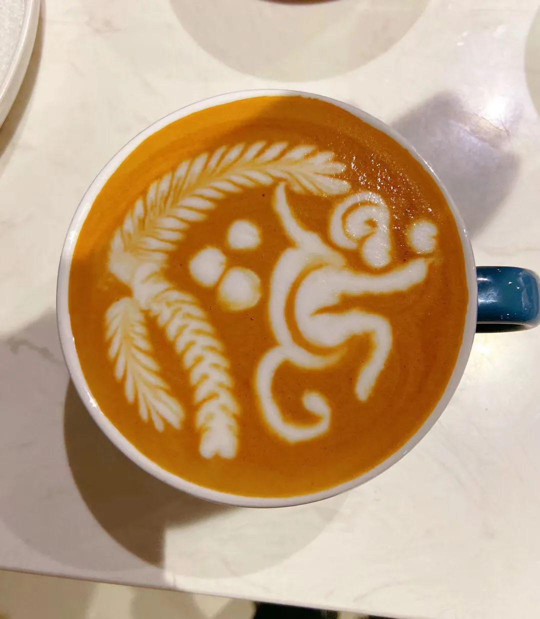 来叁拾而立跟中国拉花冠军学咖啡