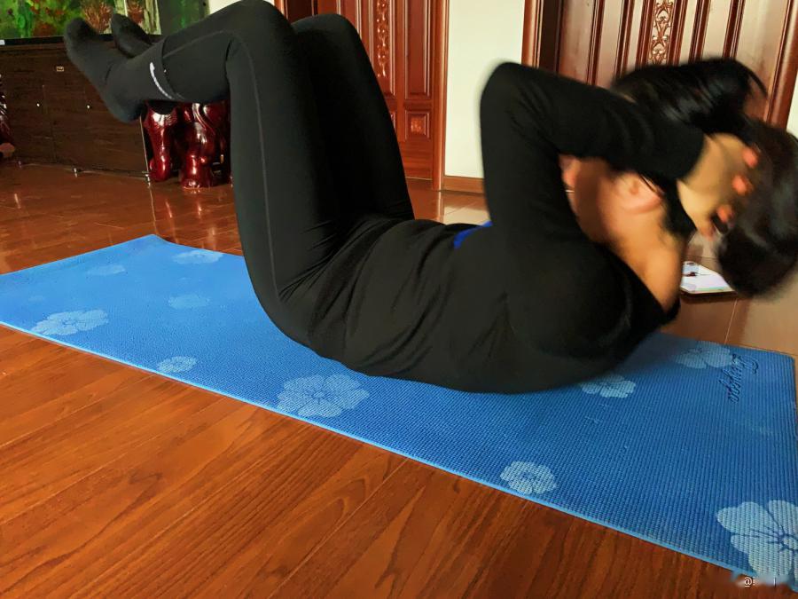 "毅"起进步|居家锻炼打卡活动特辑(四)_运动