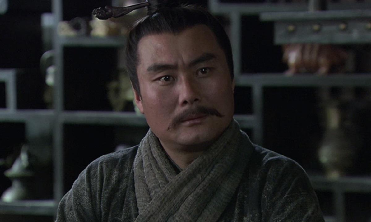 曹洪贪财吝啬却有个好侄儿,逼退张飞狠揍孙权,司马懿都怕他三分