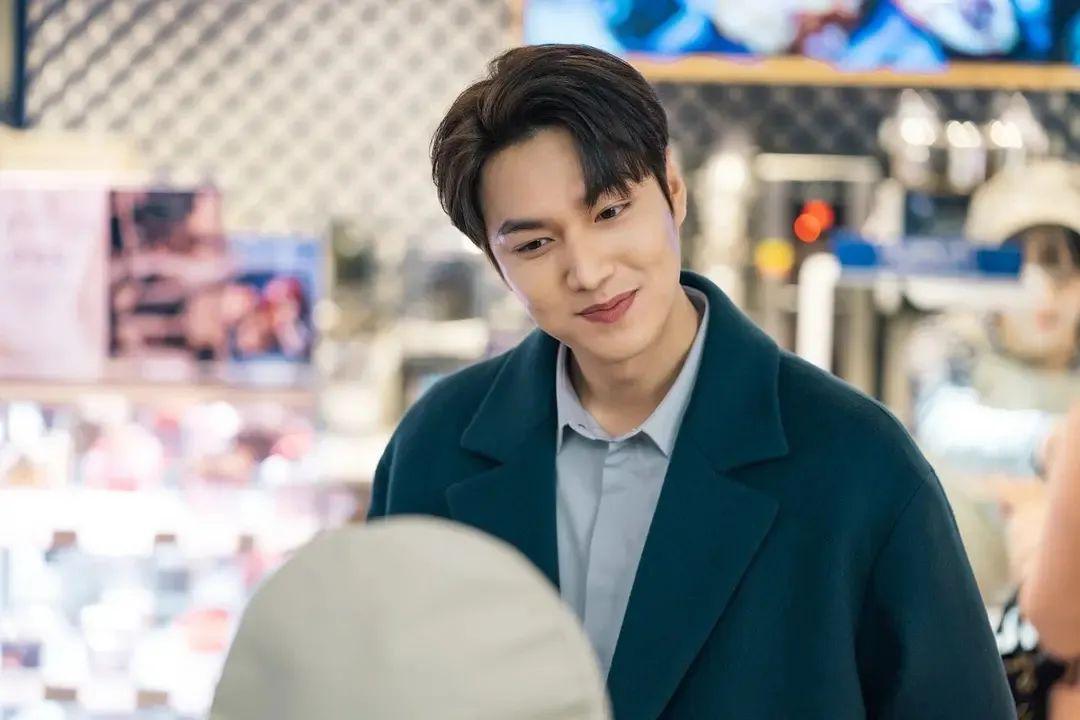 一集入坑夺下收视冠军李敏镐新剧又火啦