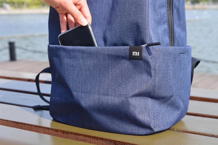 49元小米小背包体验外观极简20l包容量居然还支持防泼溅