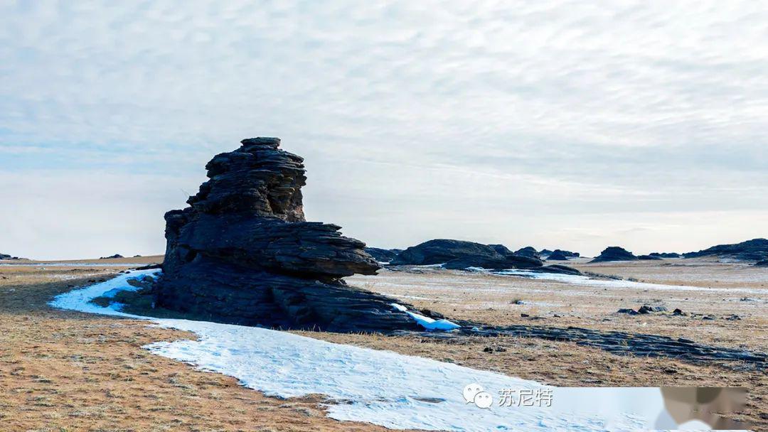 苏尼特左旗宝德尔石林美景