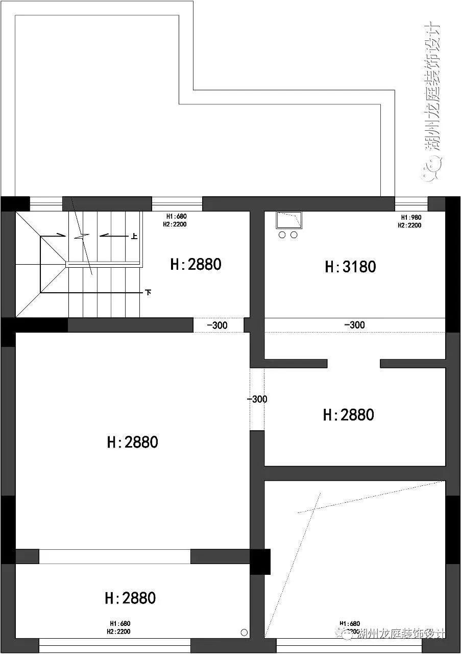 龙庭设计丨融创西山宸院现代排屋玻璃晴朗橘子辉煌