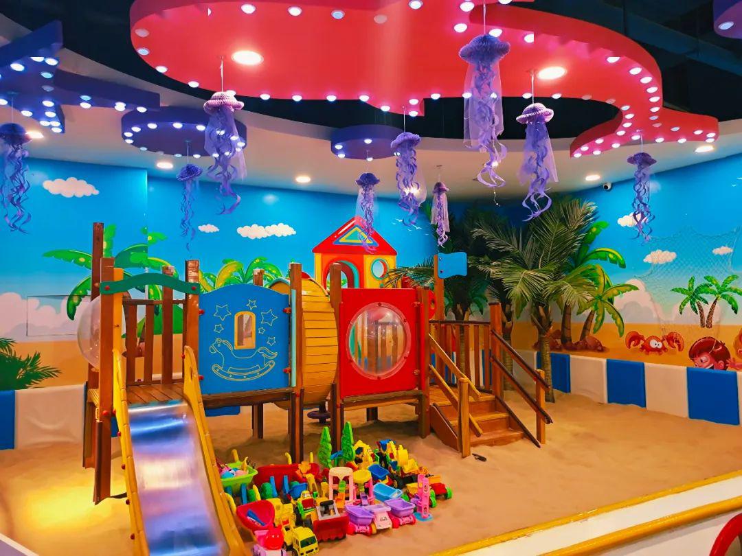 是时候,去儿童乐园玩儿了!仅666元享哈尼鹿梦幻乐园全年畅玩卡!