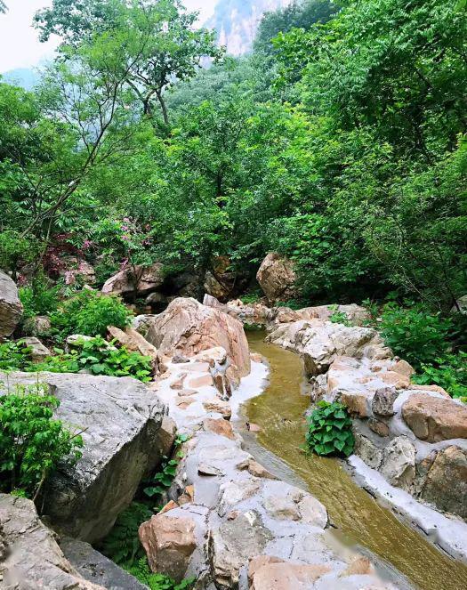 峽,水,峰,林是國家4a級風景區位於平谷的石林峽石林峽北京平谷地址