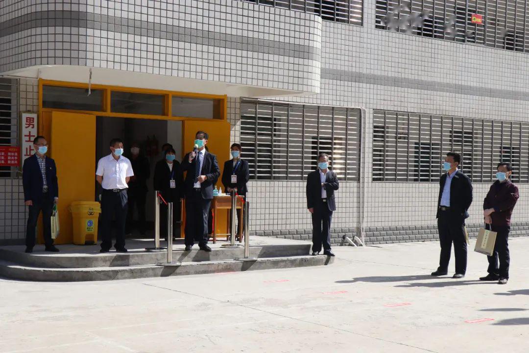 卫健委专家进行疫情防控培训,北门中学校长杨维平部署开学疫情防控