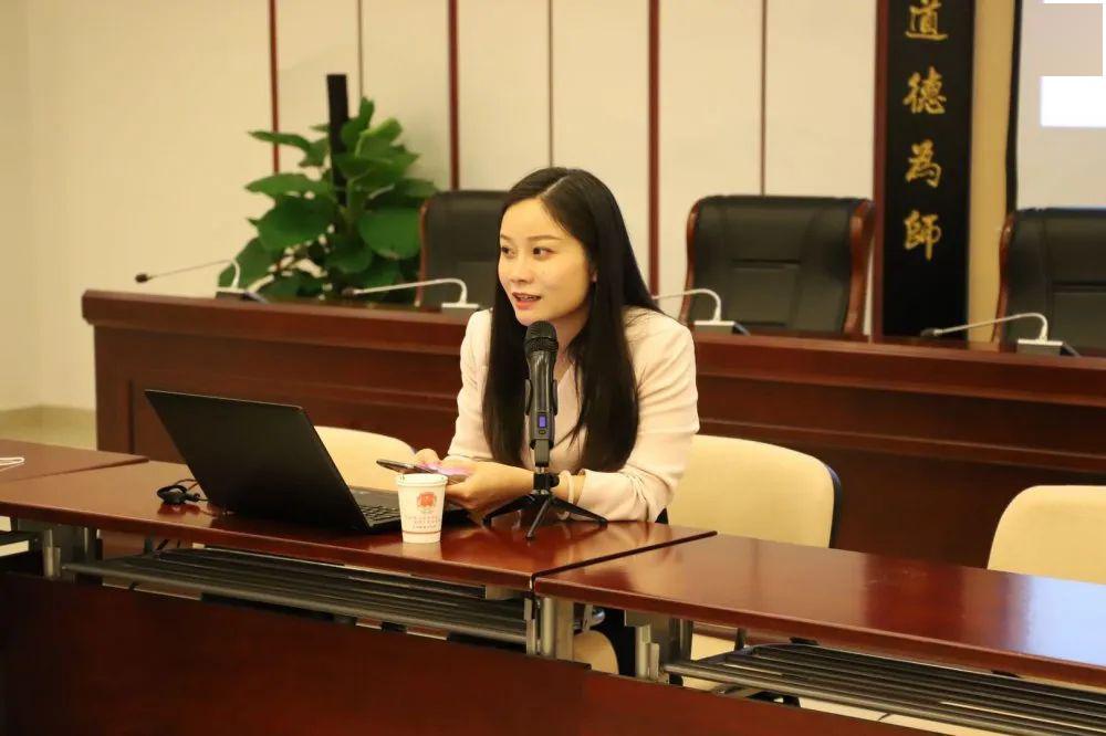 活动邀请到"深度苏州"首席内容官汤岚,她介绍了"深