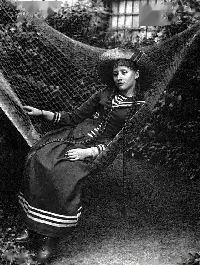 双性恋,与丈夫共享情人,这位法国女作家百年后仍是话题女王_柯莱特