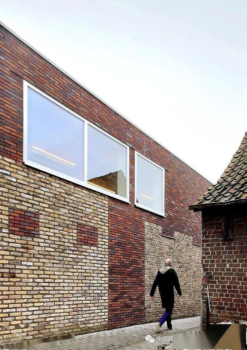 有趣的砖砌立面:活力藏在想象之中(欧帕集团)