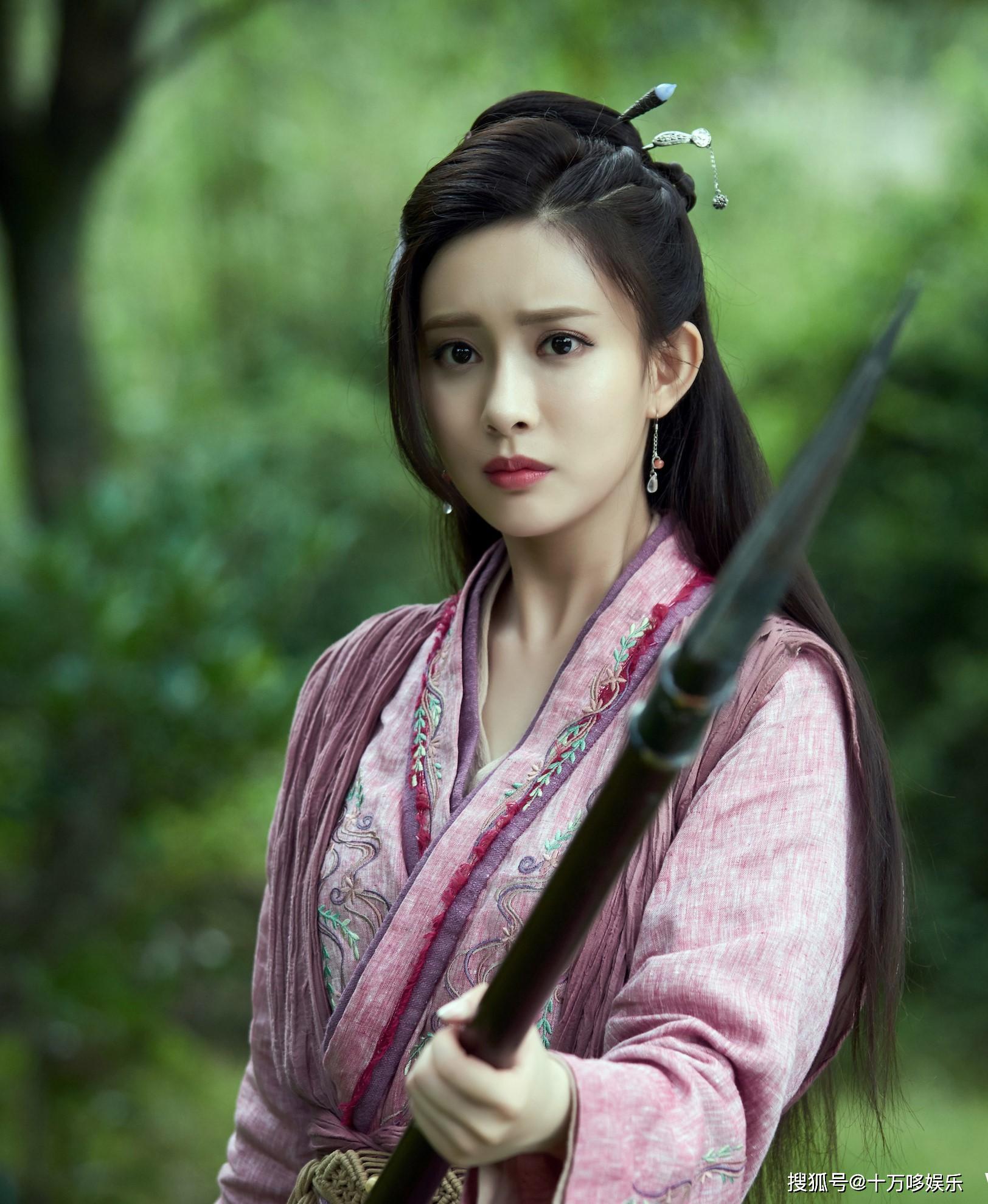 人美不火 孟子义《将夜1》饰叶红鱼6