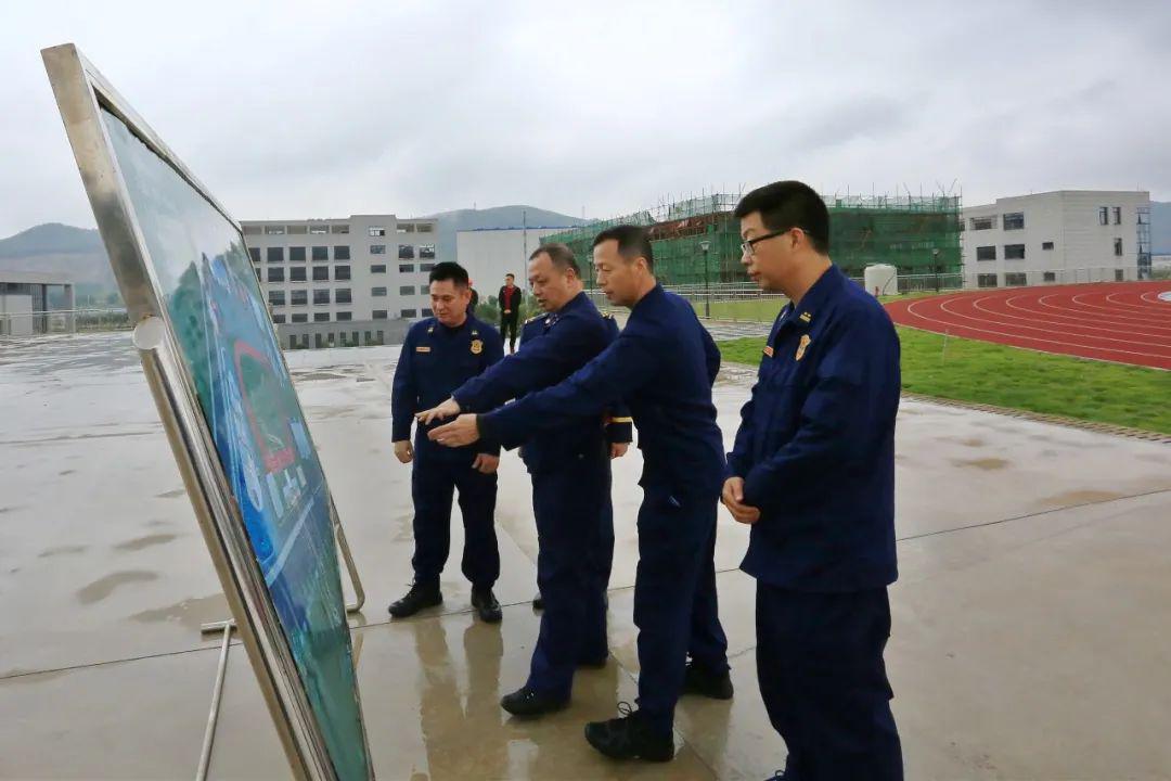 广西消防 郑西图片