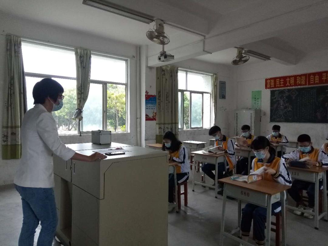 揭阳空港经济区渔湖镇初级中学开展了一次新冠肺炎疫情防控应急处置
