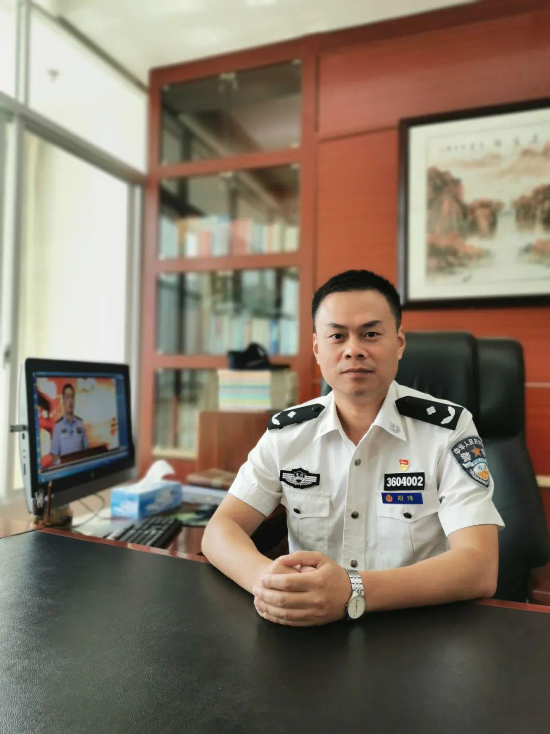 人物故事丨胡玮:红土地上的初心