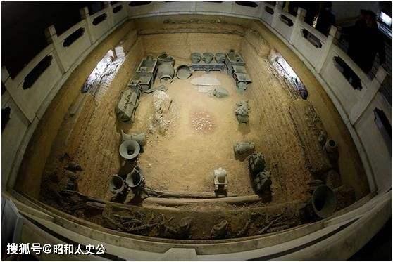 中国出土最豪华的墓图片