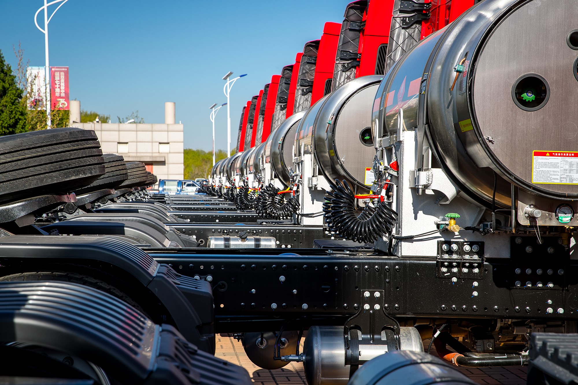 "蓝天保卫战"选国六lng燃气版江铃威龙hv5_搜狐汽车_搜狐网