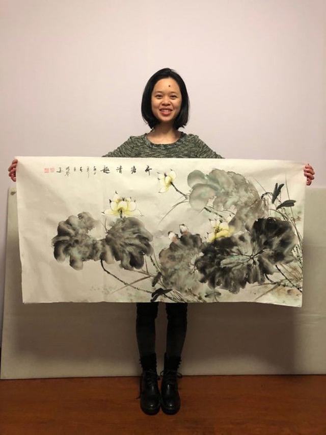 知名艺术派美女画家周琴