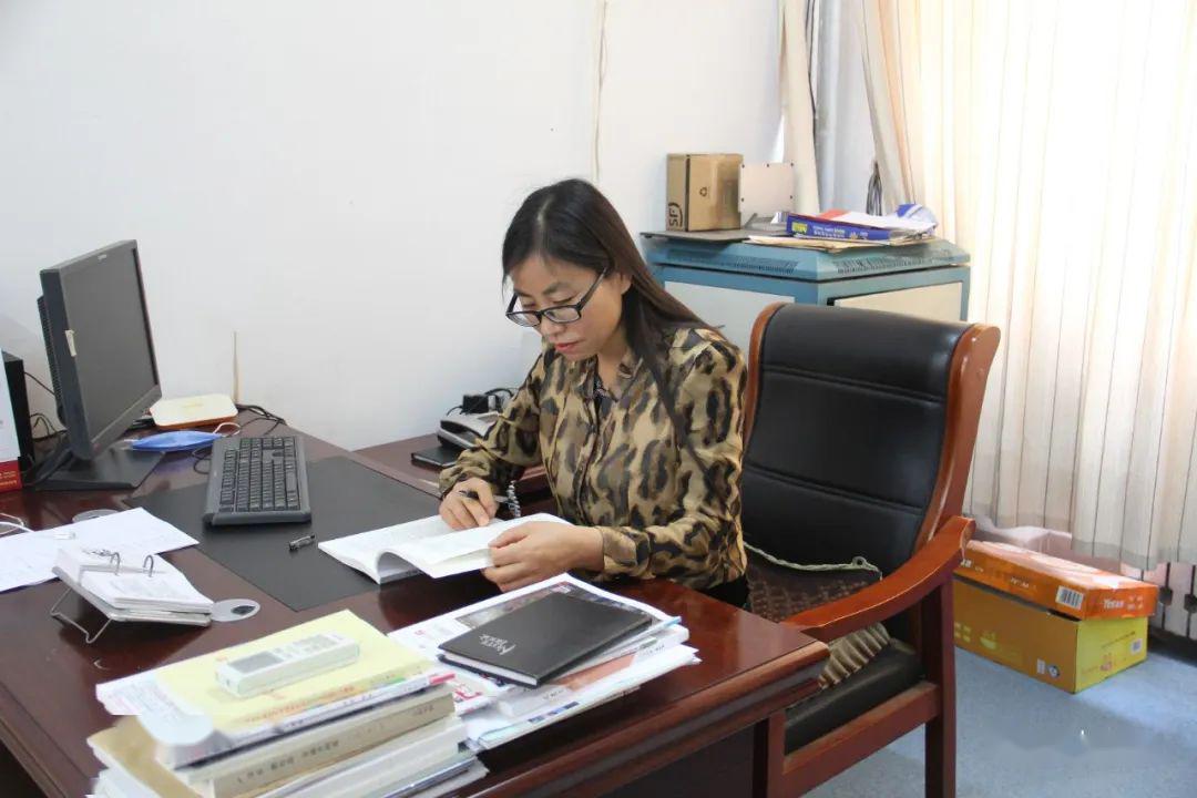 劳动者风采厉害了金乡这位老师被评为全国模范教师你认识她吗