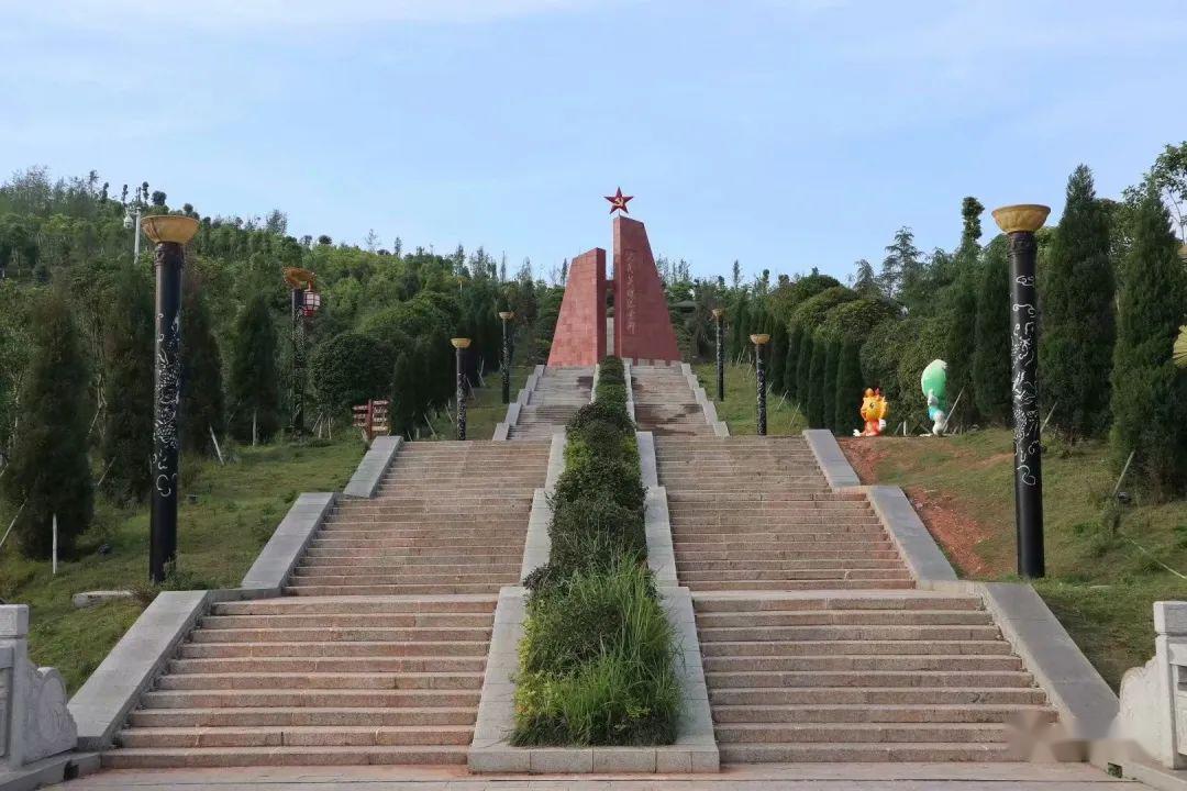 細數臨武城郊各處景點,黃龍山算得上是最好的