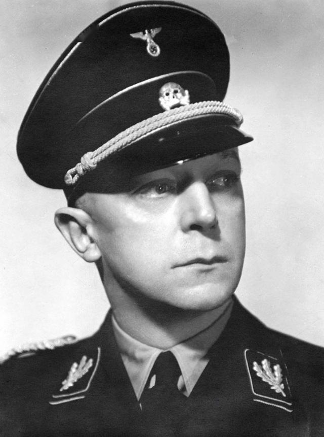 从下岗的海军士兵到纳粹党的情报头子海德里希是如何做到的
