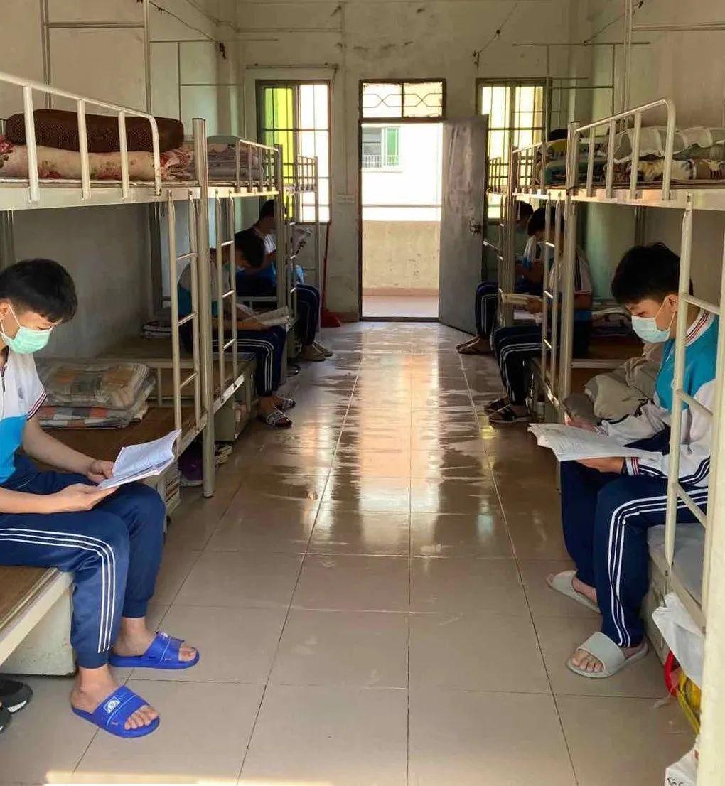 漫长等待石湾初三高三学子终于开学了