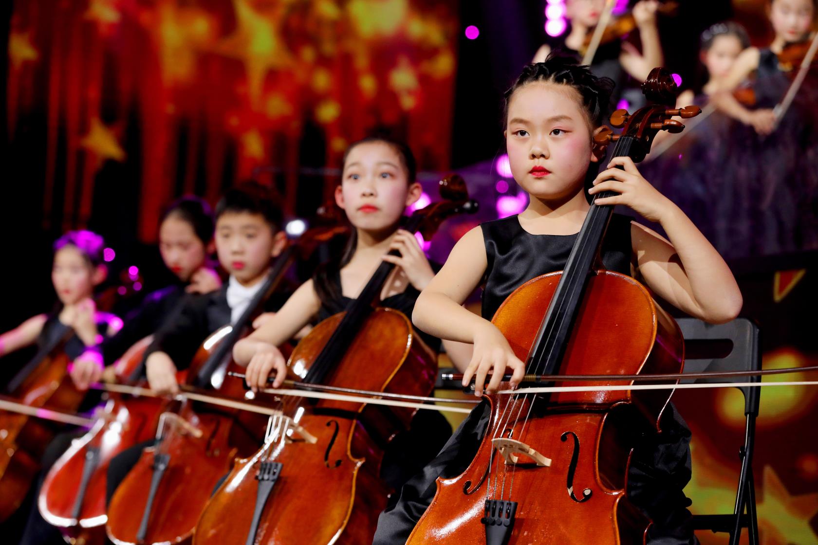 marie cournarie,竹笛演奏家朱炜,二胡演奏家陈晓楠,长笛演奏家刘宗