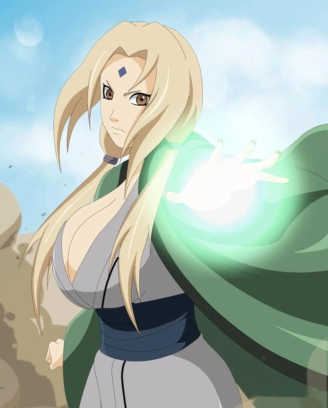 在动漫里,看看自来也就知道纲手的魅力有多大了,鸣人,木叶丸这些小辈