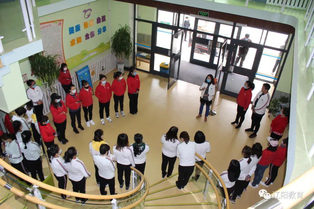防疫情实演习盼佳音辽阳市机关幼儿园疫情防控演练入园离园篇
