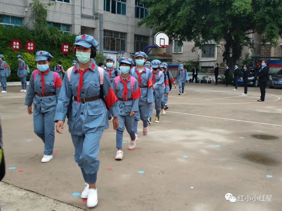 我国少数民族最多的红军小学云南元江红军小学今天开学