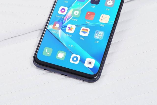千元档手机颜值到底如何?oppo a52图赏,这设计物超所值_束星芒