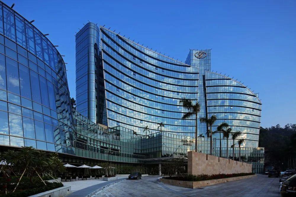 宝鹰集团装饰南海之帆点亮粤港澳品质生活珠海海湾大酒店