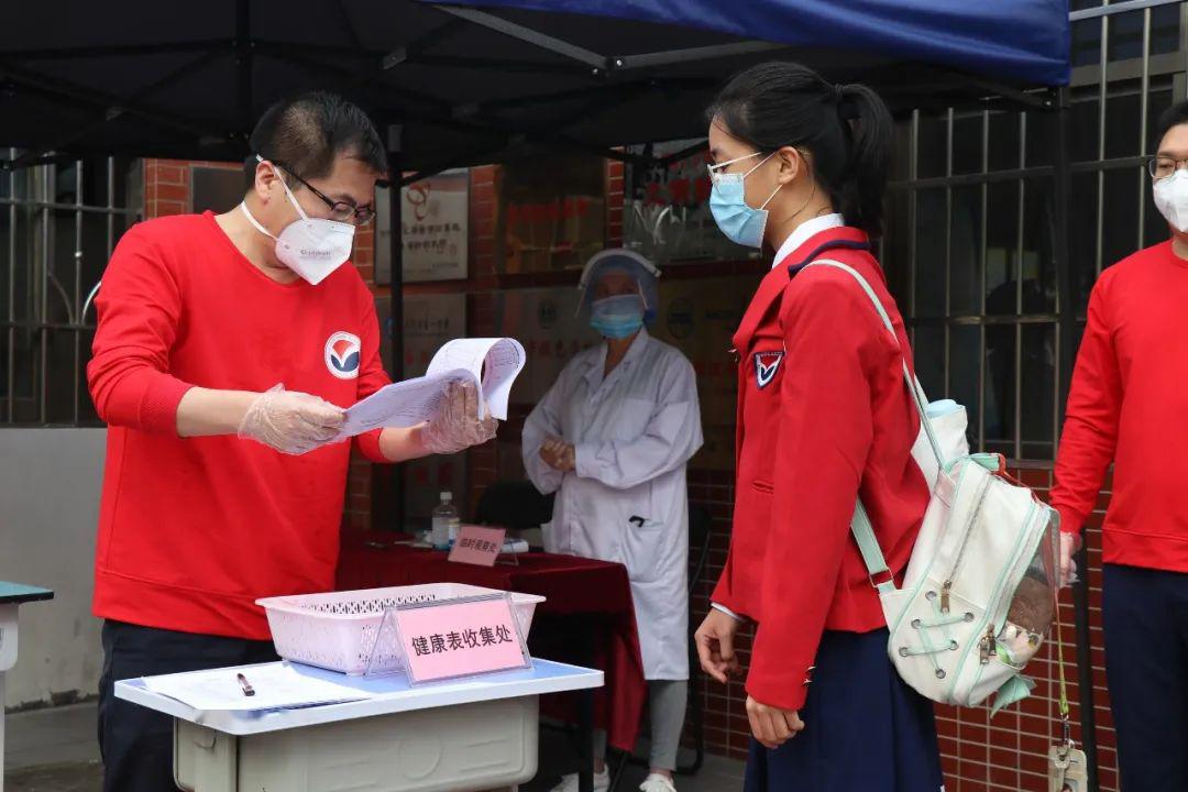 圖為荷塘雨露學校圖為杜阮信志學校圖為江門八中圖為江門市實驗中學