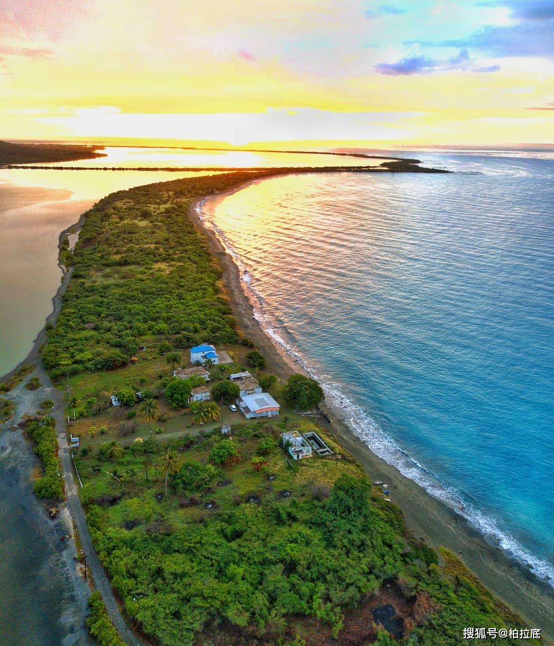 翠绿的牙买加美轮美奂的大自然直击人心