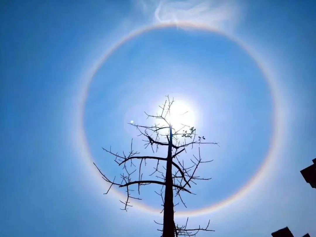 潮南潮阳上空惊现超唯美日晕现象快来围观吧