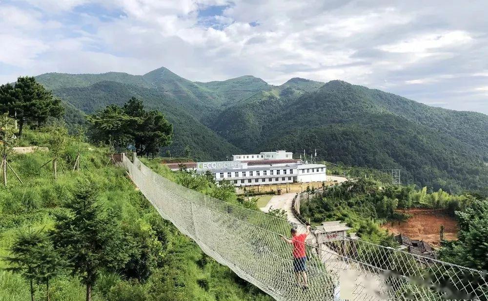 特价5月5日发团踏相府故里闯1300云端玻霸安溪国心绿谷云端玻霸李光地