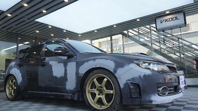 改色前:施工项目:斯巴鲁装贴ax-纳多灰改色膜施工