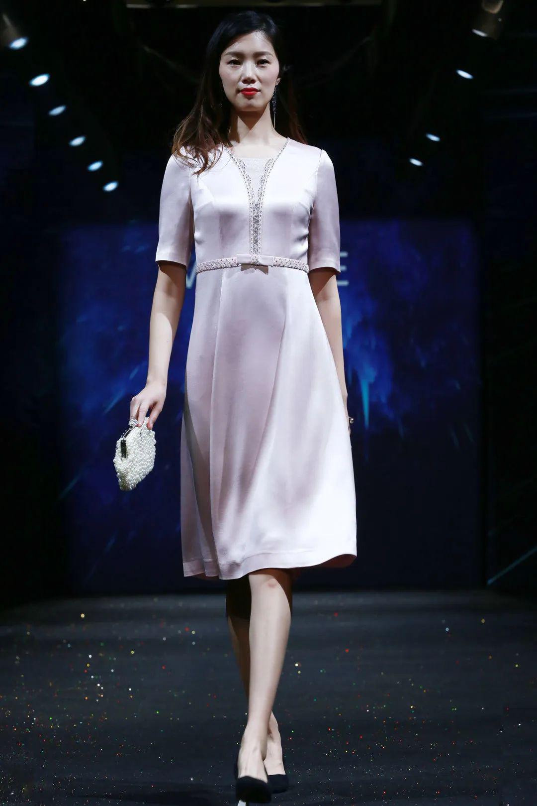 【友谊新都百货 | 慕天姿 】mutinze autumn/winter