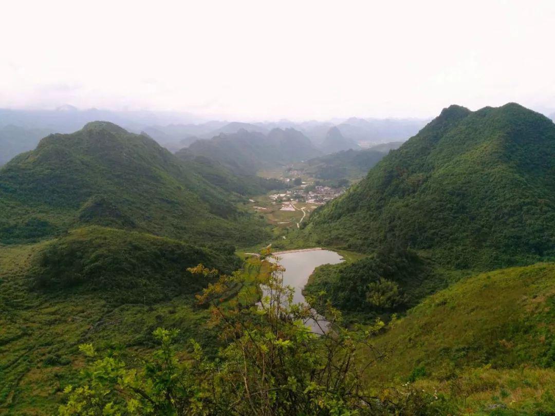 白云寨2020年5月1日粤北私藏顶级峰景线白云寨点峰台呼唤万峰来朝群山