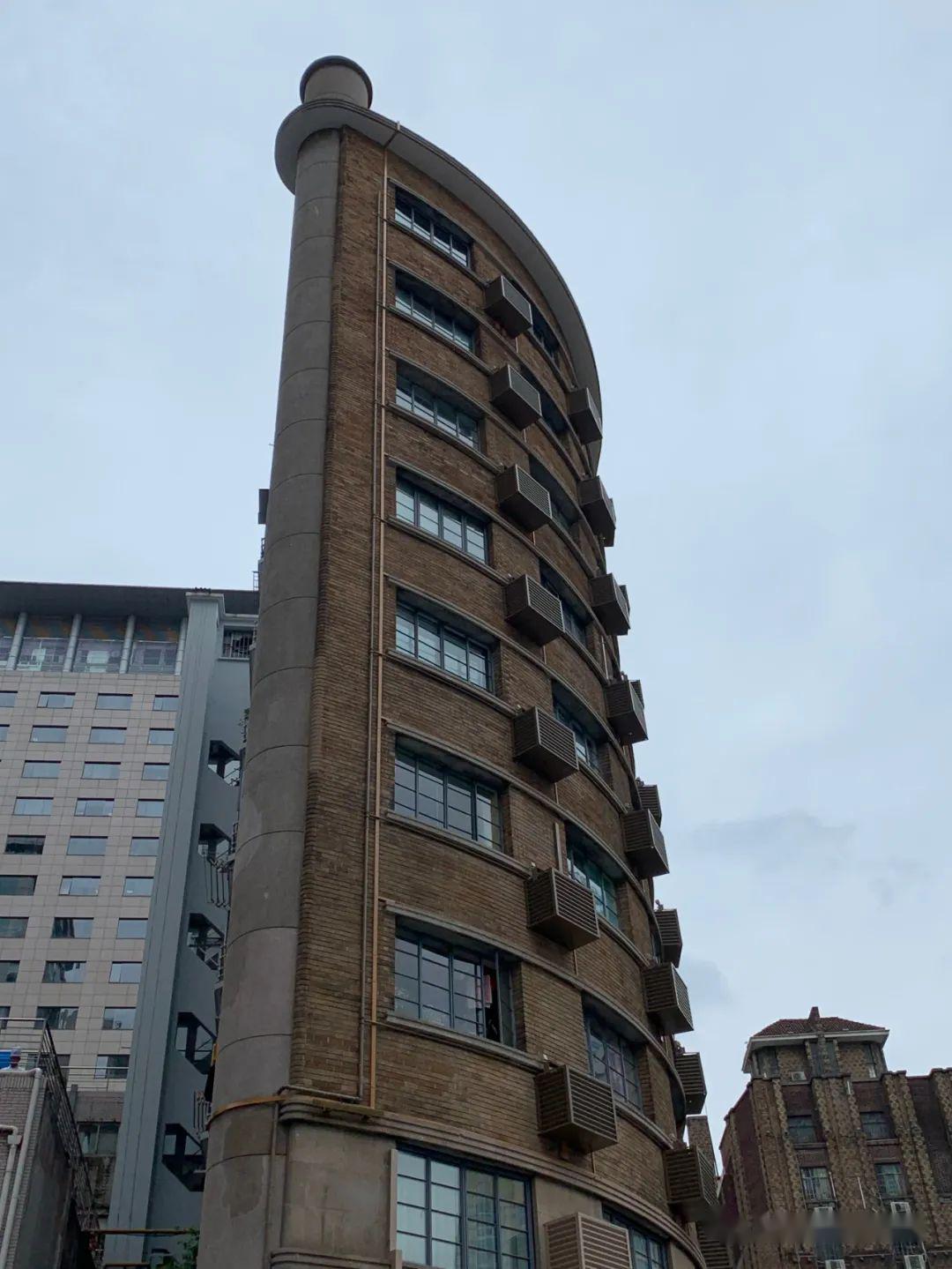 同孚大楼67南京西路的时光记忆隐藏深处经典摩登公寓绝美楼梯
